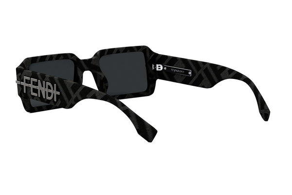 FENDI ロゴ入り襟 プルオーバー 50 FE40074U (Grey Monogram | Black) – Good See Co.