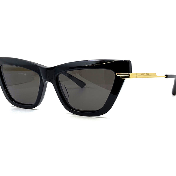 BOTTEGA VENETA BV1241S-001 WOMEN\'S SUNGLASSES Bottega Veneta BV1241S Cat Eye Sunglasses in Green  main image 3