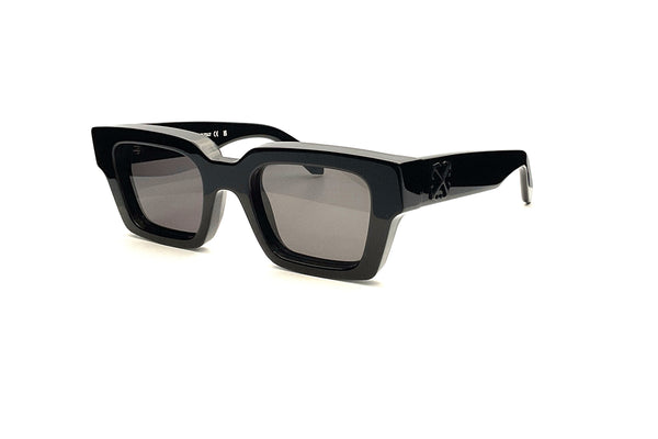 Off-White™ - Virgil M (Black/Logo Black)