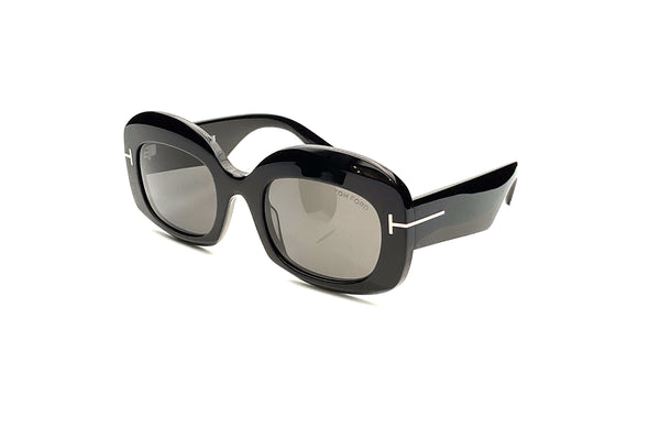 Tom Ford - Carmen (Black)