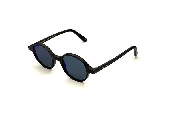 L.G.R - Reunion (Black Matt 22 | Grey Polarized)
