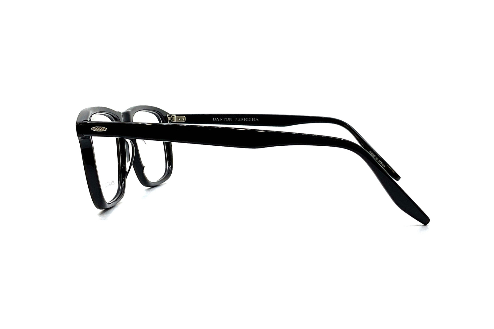 03_96c1b652-0b12-46f4-8d28-