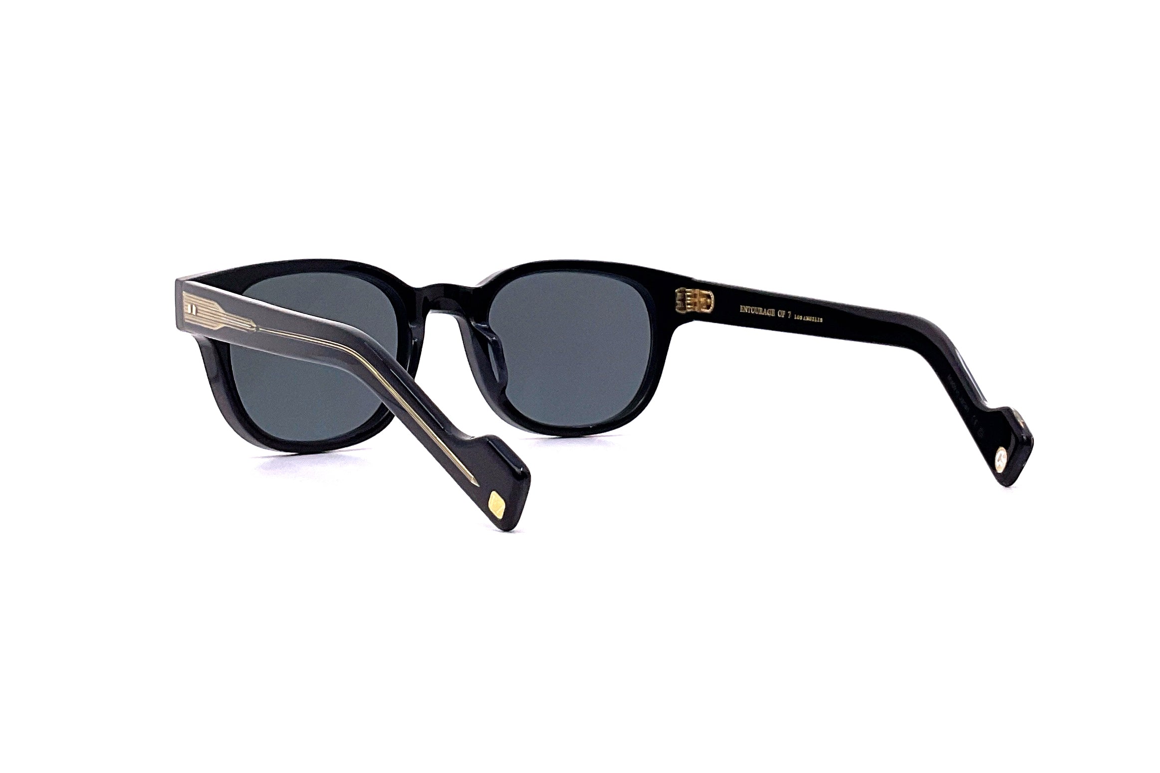 Entourage of 7 - Beacon Limited Edition Remaster (01-01) (Black)