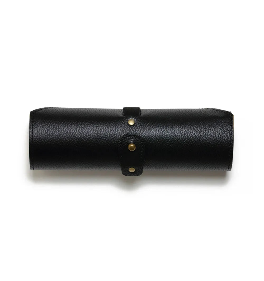 DIFFUSER Tokyo メガネケース　　ブラック　　K802 Diffuser Tokyo - Shrink Leather Roll Case – Good See Co.