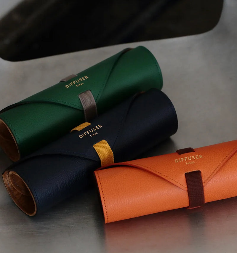 Diffuser Tokyo - Shrink Leather Roll Case – Good See Co.