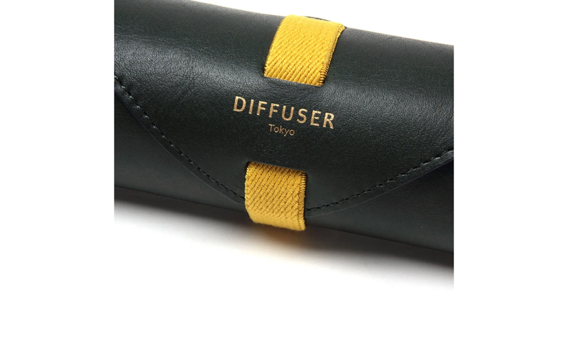 Diffuser Tokyo - Oil Leather Roll Case - Dark Green & Brown