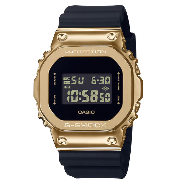 美品　CASIO G-SHOCK ゴールド ブラック　12月購入　箱あり Amazon.co.jp: CASIO G-SHOCK GA-110GB-1ADR （日本型番 GA