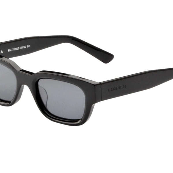 AKILAZed19250101P2_600x600_cro