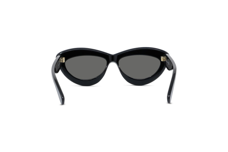 Curvy Black Cat Eye Sunglasses