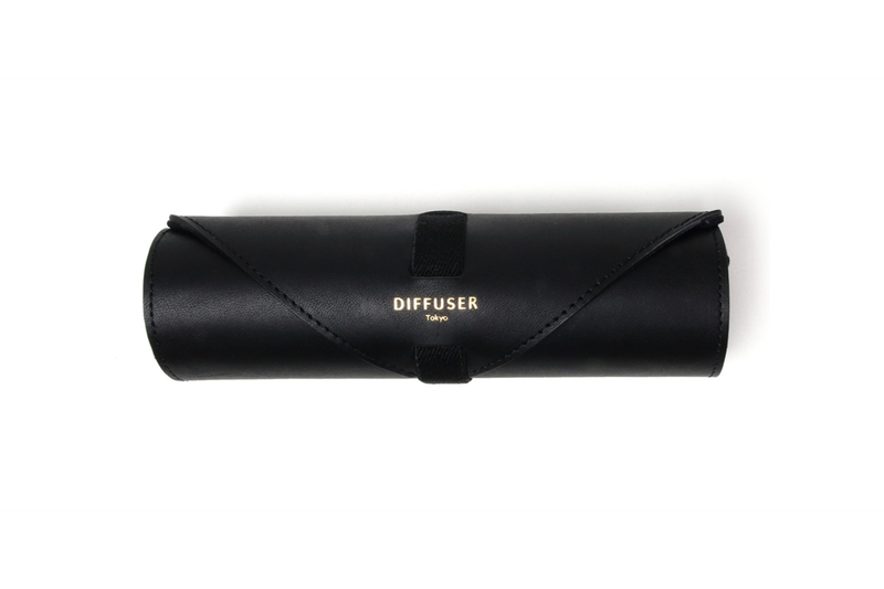 Diffuser Tokyo - Oil Leather Roll Case - Black & Black