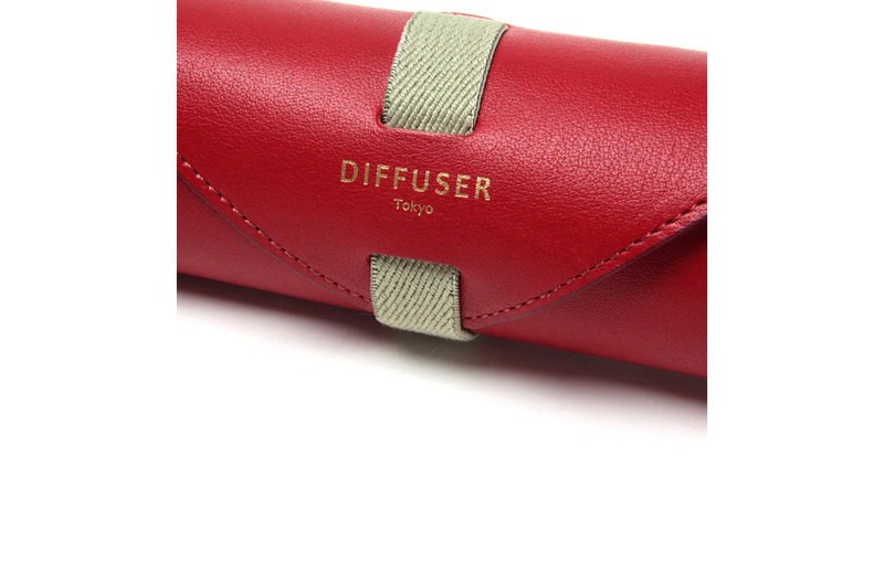 Diffuser Tokyo - Oil Leather Roll Case – Good See Co.