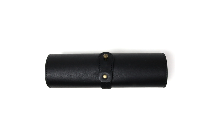 Diffuser Tokyo - Oil Leather Roll Case - Black & Black