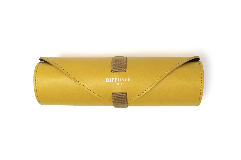 Diffuser Tokyo - Oil Leather Roll Case - Yellow & Navy