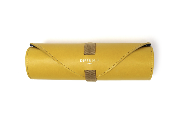 Diffuser Tokyo - Oil Leather Roll Case – Good See Co.