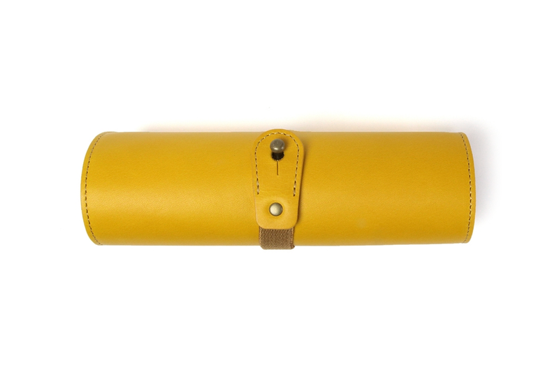 Diffuser Tokyo - Oil Leather Roll Case - Yellow & Navy