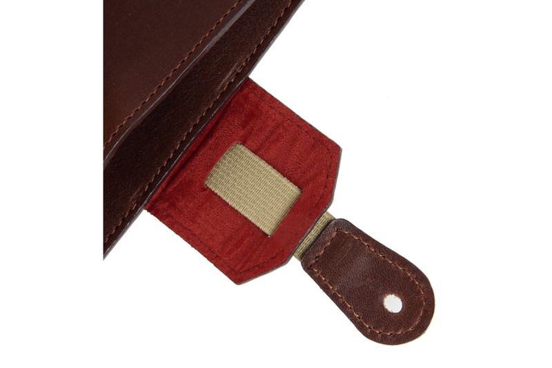 Diffuser Tokyo - Oil Leather Smart Eyewear Case - Dark Brown & Red