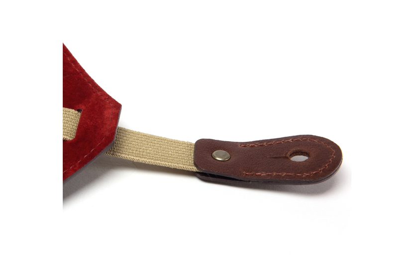 Diffuser Tokyo - Oil Leather Roll Case - Dark Brown & Red