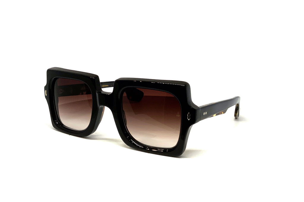 01_1cd4ea5e-3545-40ab-a51a-