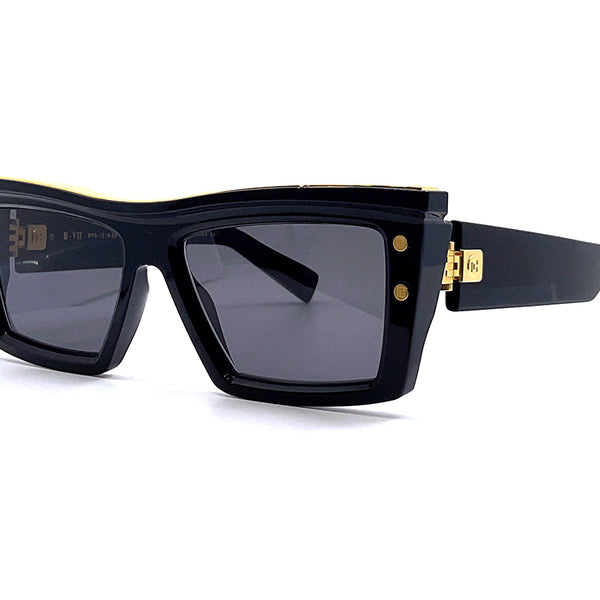 BALMAIN B-VII Black and gold Sunglasses Sleek Design Gold Accents Balmain® Eyewear - B-VII Sunglasses | Specs Collective main image 4