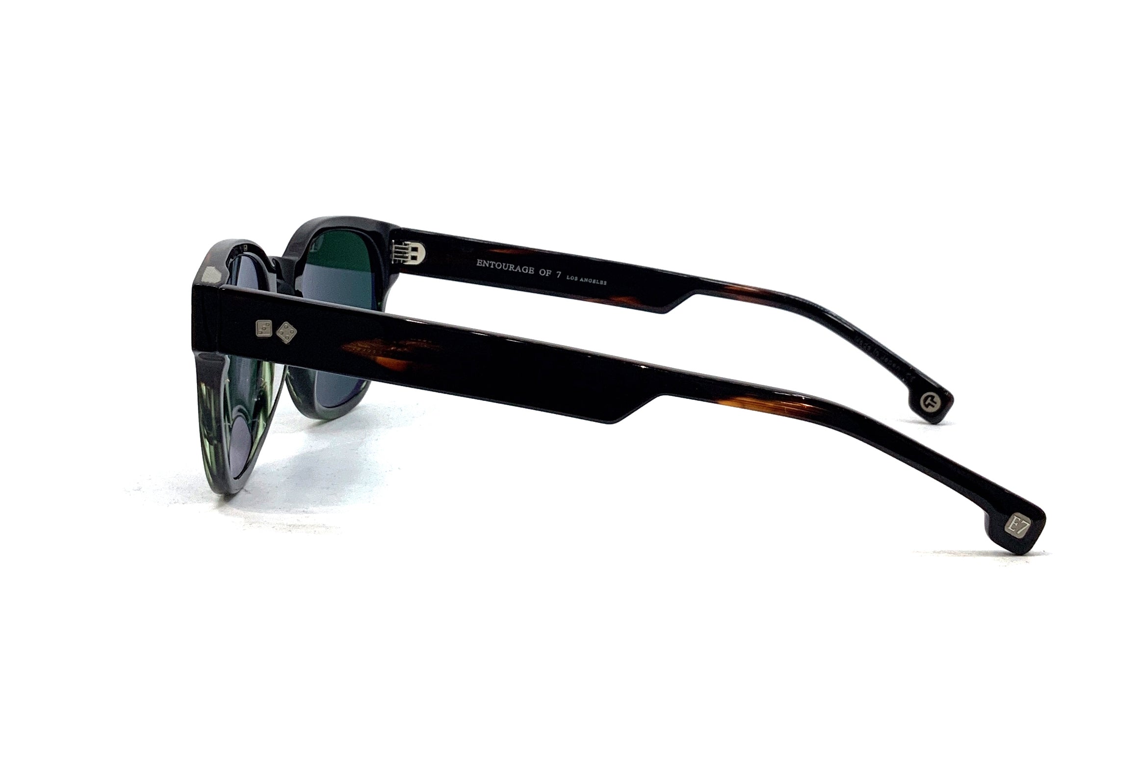 Entourage of 7 - Beacon XL (08-99) (Brown/Green)
