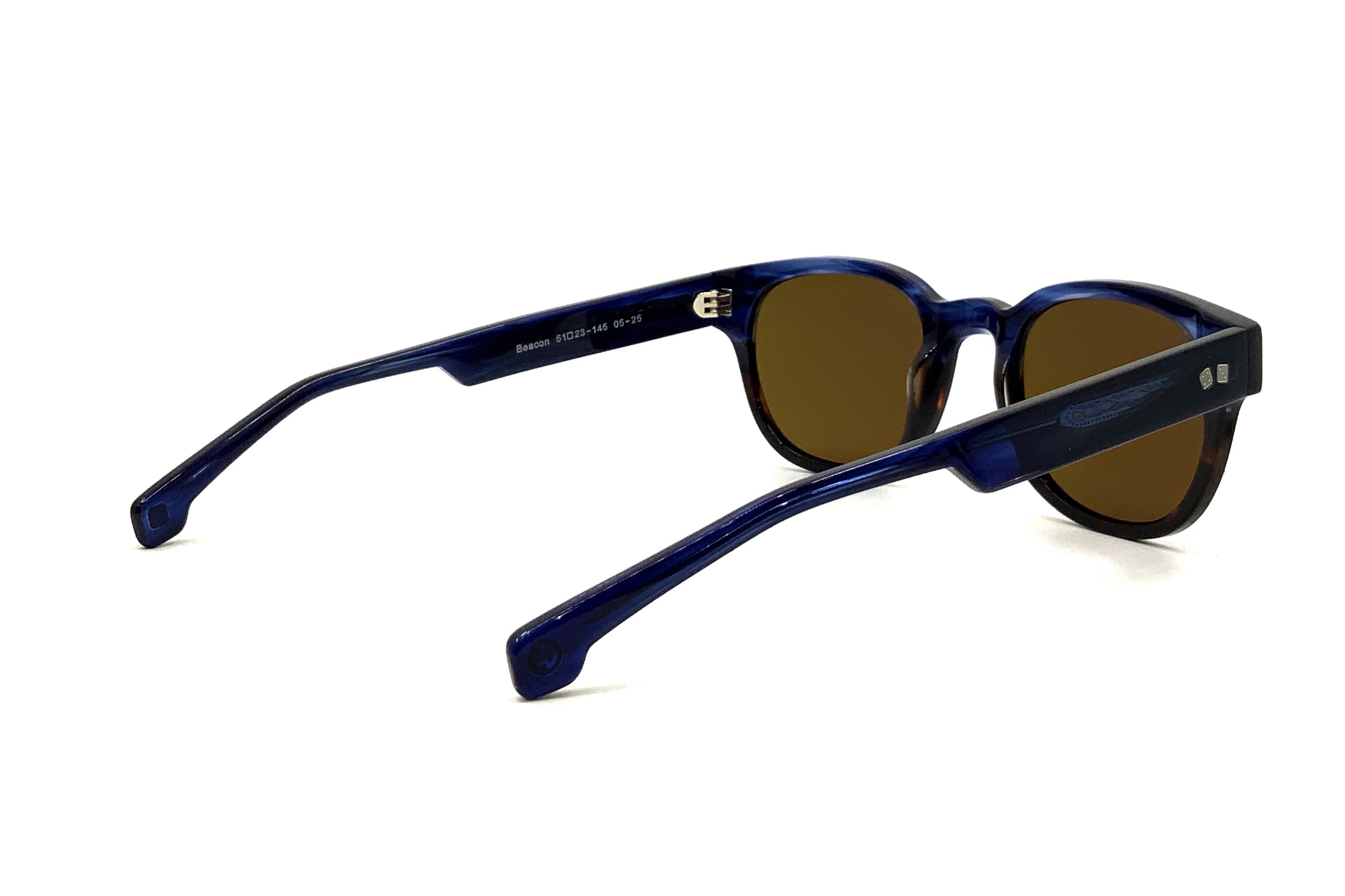 Entourage of 7 - Beacon (05-25) (Blue/Brown)